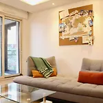 Apt With Terrace At The Foot Of Buttes-Chaumont