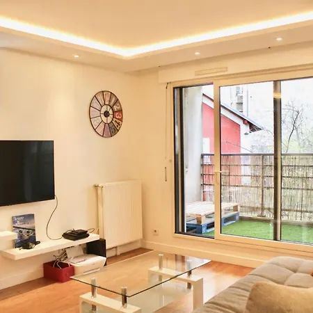 Appartamento Apt With Terrace At The Foot Of Buttes-chaumont *